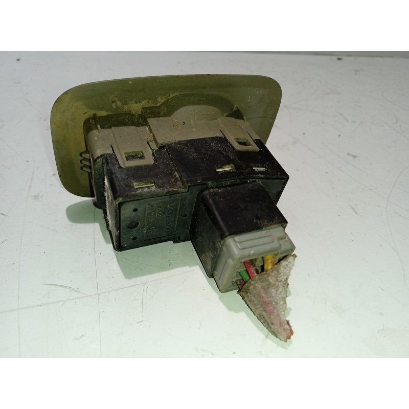 Recambio de mando elevalunas trasero derecho para volvo xc90 t6 geartronic referencia OEM IAM 30658696  
