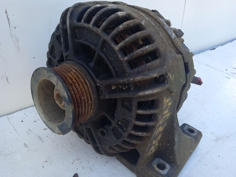 Recambio de alternador para volvo xc90 t6 geartronic referencia OEM IAM 36050264  