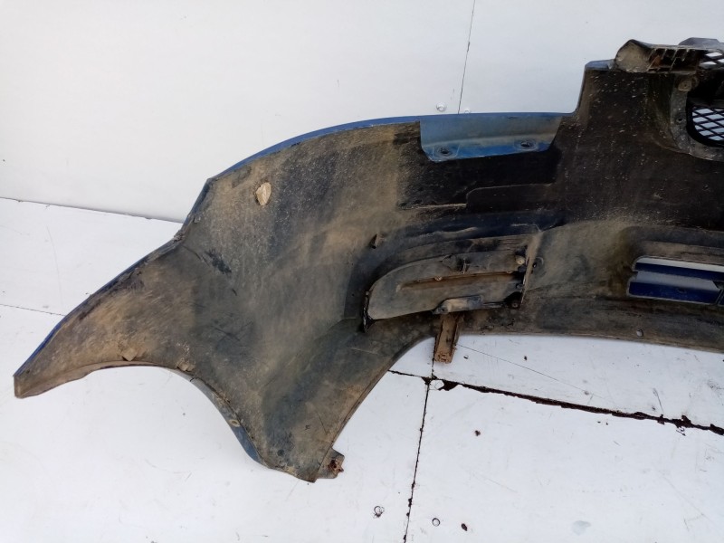 Recambio de paragolpes delantero para chevrolet aveo 1.4 cat referencia OEM IAM 93742764  