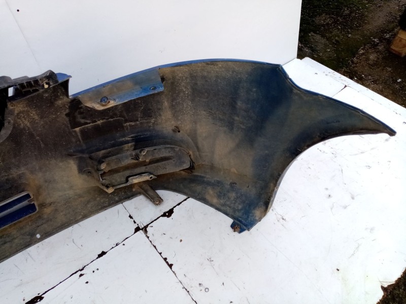 Recambio de paragolpes delantero para chevrolet aveo 1.4 cat referencia OEM IAM 93742764  