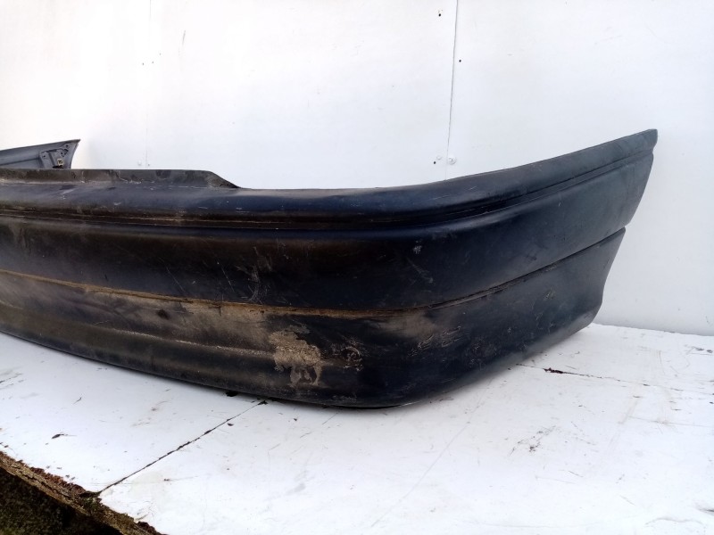 Recambio de paragolpes trasero para opel astra f berlina 1.6 cat referencia OEM IAM 1404457 1404123 