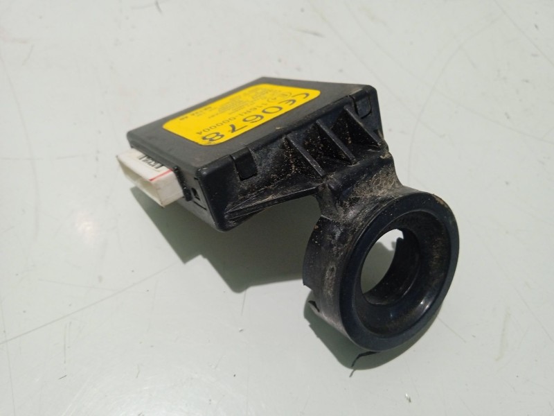 Recambio de antena para chevrolet aveo 1.4 cat referencia OEM IAM 96465962  