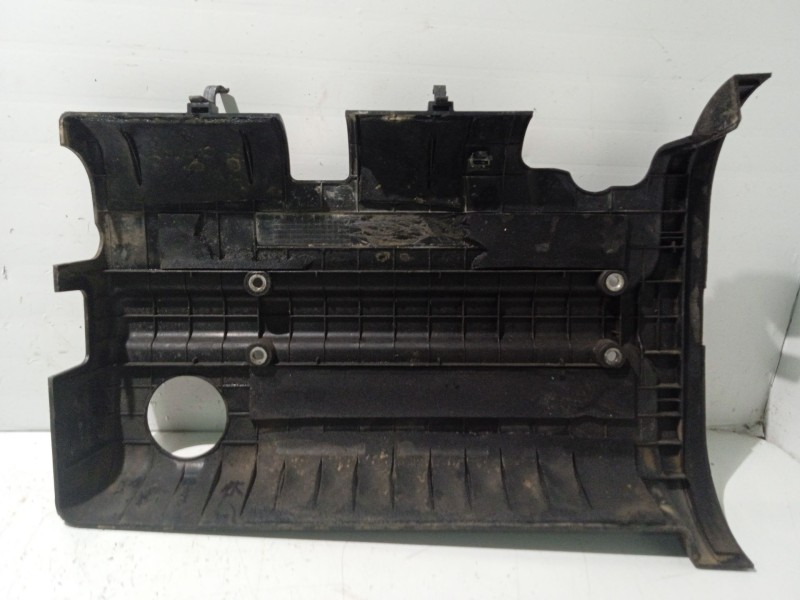 Recambio de tapa motor para chevrolet aveo 1.4 cat referencia OEM IAM   