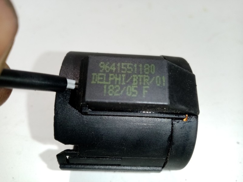 Recambio de antena para citroën xsara picasso referencia OEM IAM 9641551180  