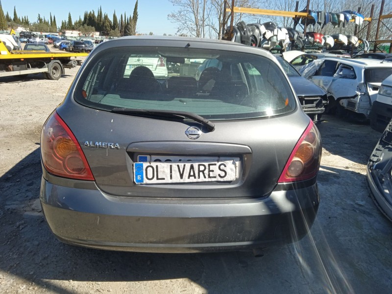 nissan almera ii hatchback (n16) del año 2005