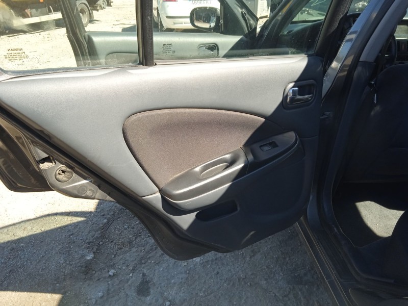 nissan almera ii hatchback (n16) del año 2005