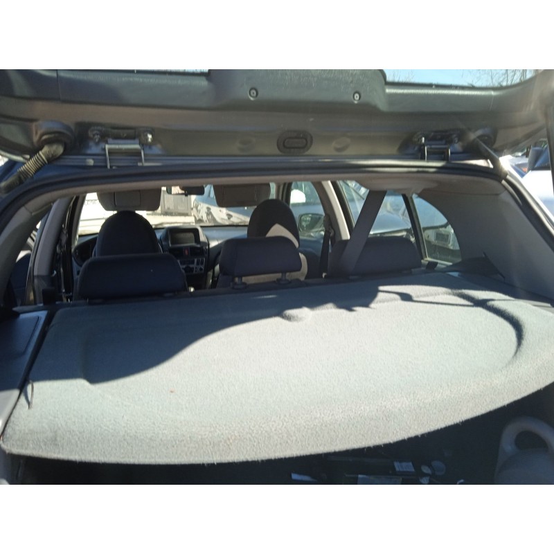 nissan almera ii hatchback (n16) del año 2005