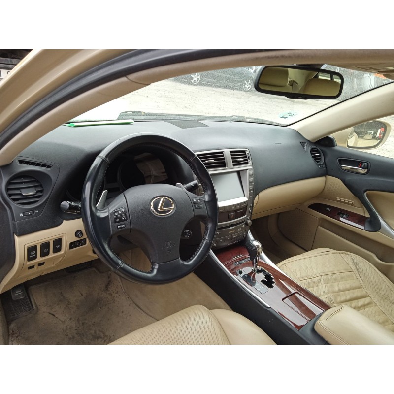 lexus is ii (_e2_) del año 2007