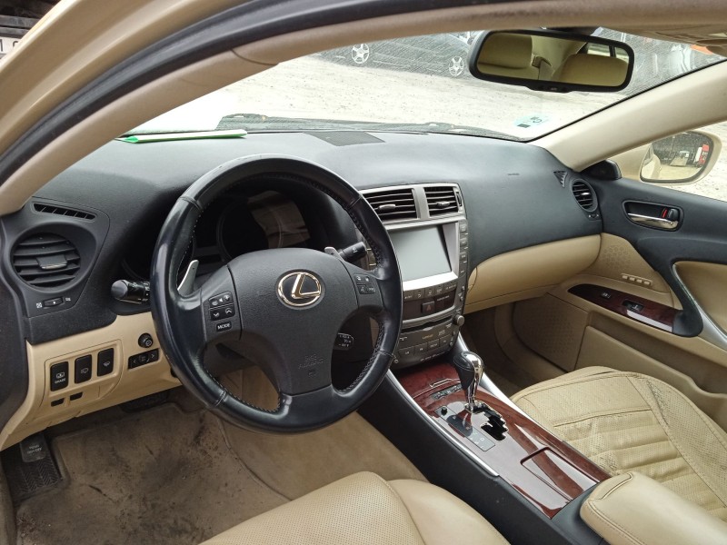 lexus is ii (_e2_) del año 2007