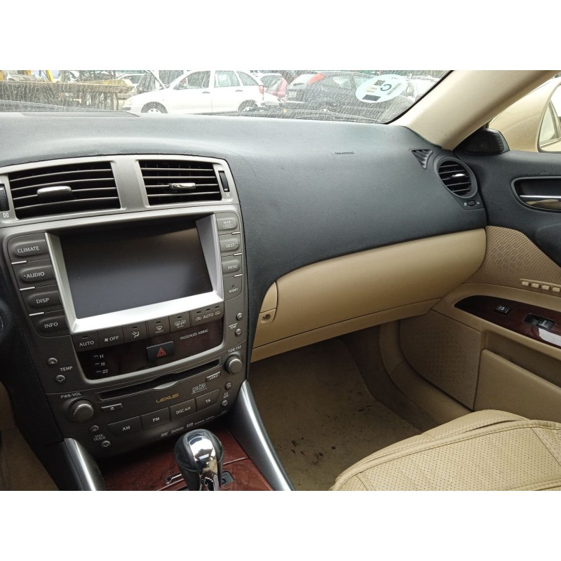 lexus is ii (_e2_) del año 2007