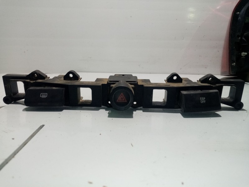 Recambio de warning para ssangyong rodius 2.7 turbodiesel cat referencia OEM IAM 8523021321HCH  