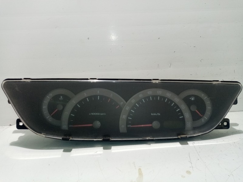 Recambio de cuadro instrumentos para ssangyong rodius 2.7 turbodiesel cat referencia OEM IAM 8020021101  