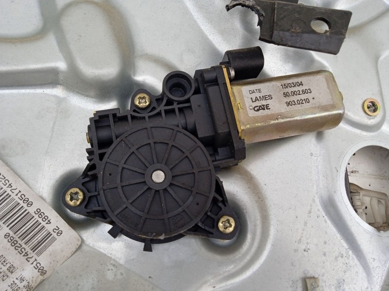 Recambio de elevalunas delantero izquierdo para fiat stilo (192) 1.9 jtd cat referencia OEM IAM 46831655  