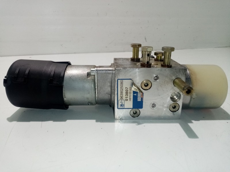 Recambio de motor techo electrico para peugeot 206 cc referencia OEM IAM 9639025080  