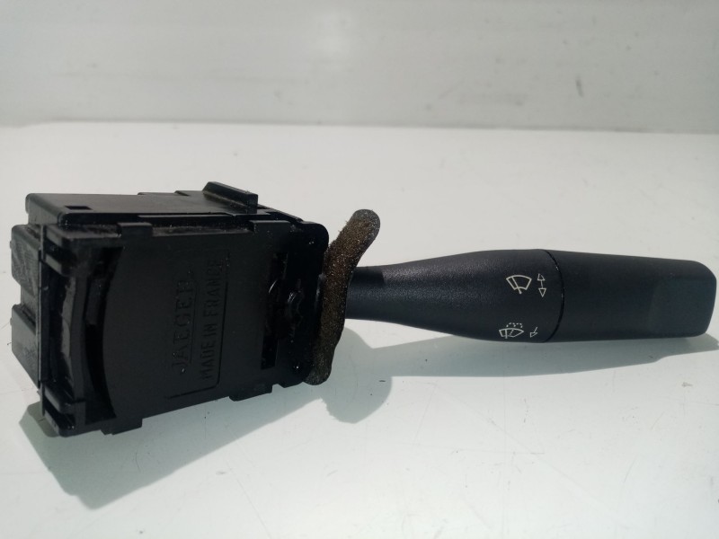 Recambio de mando limpia para peugeot 206 cc referencia OEM IAM 96262036ZL 6239H2 