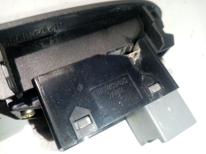 Recambio de mando elevalunas trasero izquierdo para ssangyong rodius 2.7 turbodiesel cat referencia OEM IAM 612W23860  