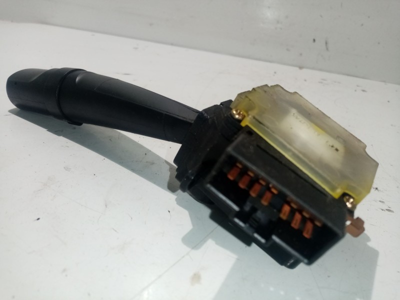 Recambio de mando limpia para ssangyong rodius 2.7 turbodiesel cat referencia OEM IAM 8592208050  