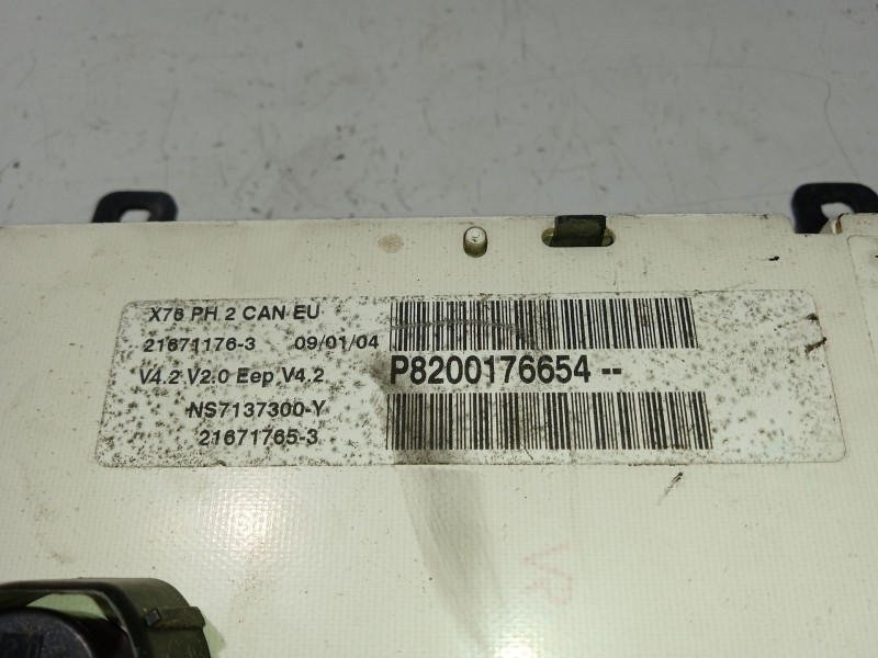 Recambio de cuadro instrumentos para renault kangoo (f/kc0) referencia OEM IAM P8200176654  