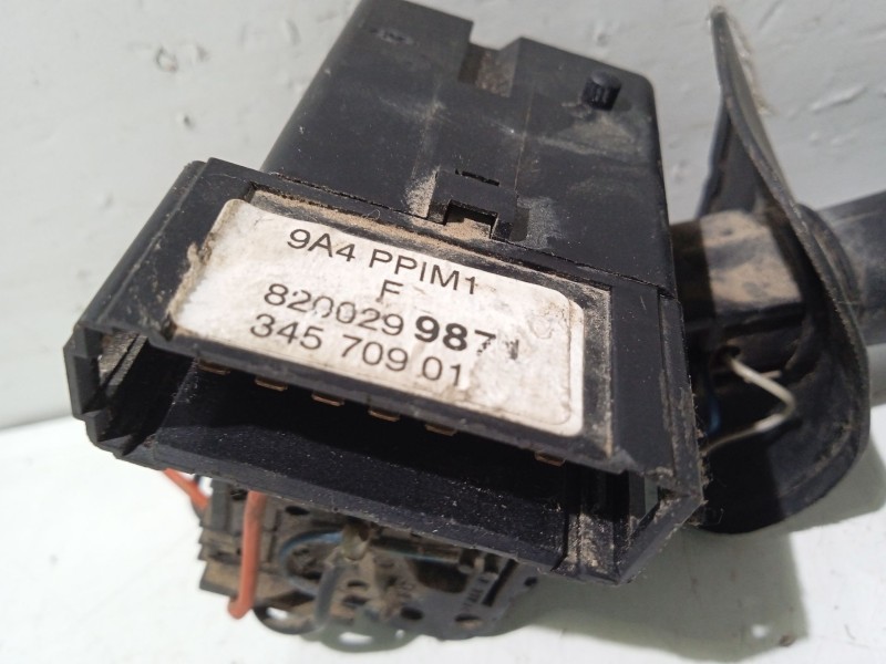 Recambio de mando intermitentes para renault kangoo (f/kc0) referencia OEM IAM 8200299871  