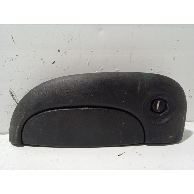 Recambio de maneta exterior delantera izquierda para renault kangoo (f/kc0) referencia OEM IAM 7700354478  