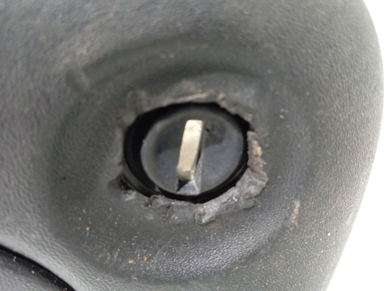 Recambio de maneta exterior delantera izquierda para renault kangoo (f/kc0) referencia OEM IAM 7700354478  