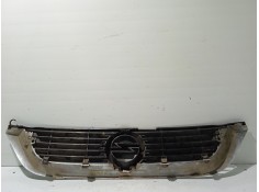 Recambio de rejilla delantera para opel vectra c berlina referencia OEM IAM 90568226   2
