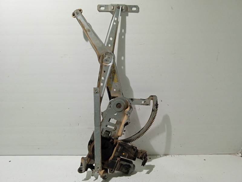 Recambio de elevalunas delantero derecho para opel combo (corsa c) referencia OEM IAM 13173064  