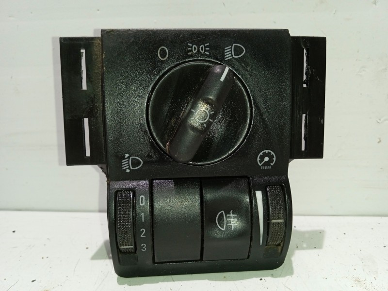Recambio de mando luces para opel combo (corsa c) referencia OEM IAM 09114384  