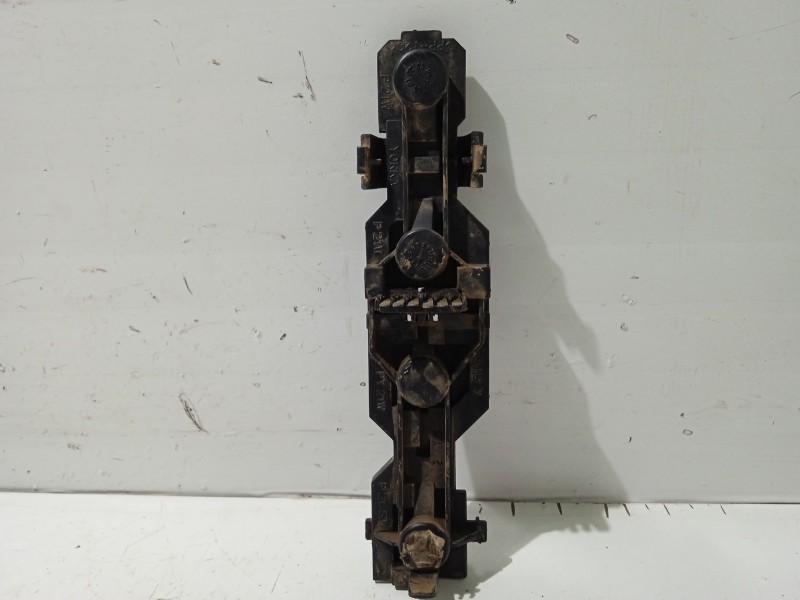 Recambio de portalamparas para opel combo (corsa c) referencia OEM IAM 1222061  