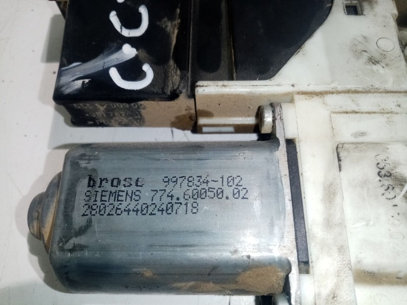 Recambio de motor elevalunas delantero derecho para citroën c5 berlina referencia OEM IAM 997834102  