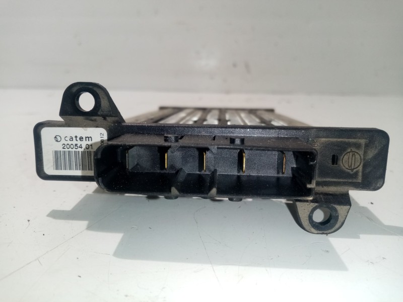 Recambio de resistencia calefaccion para ssangyong rodius 2.7 turbodiesel cat referencia OEM IAM 2005401  