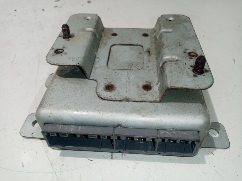 Recambio de modulo electronico para ssangyong rodius 2.7 turbodiesel cat referencia OEM IAM 97RA010035  