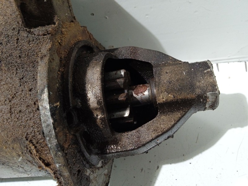 Recambio de motor de arranque para jeep cherokee (j) referencia OEM IAM 56004934  