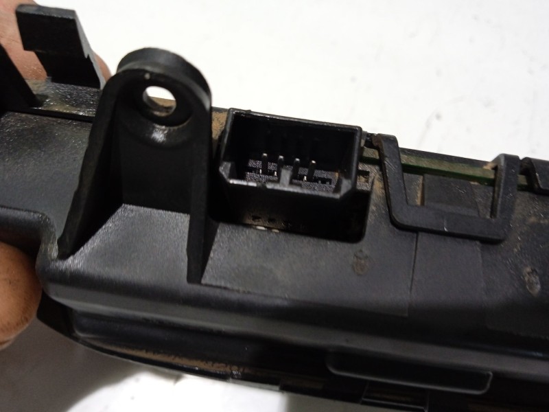 Recambio de luz interior para jeep cherokee (j) referencia OEM IAM 56042754AE  