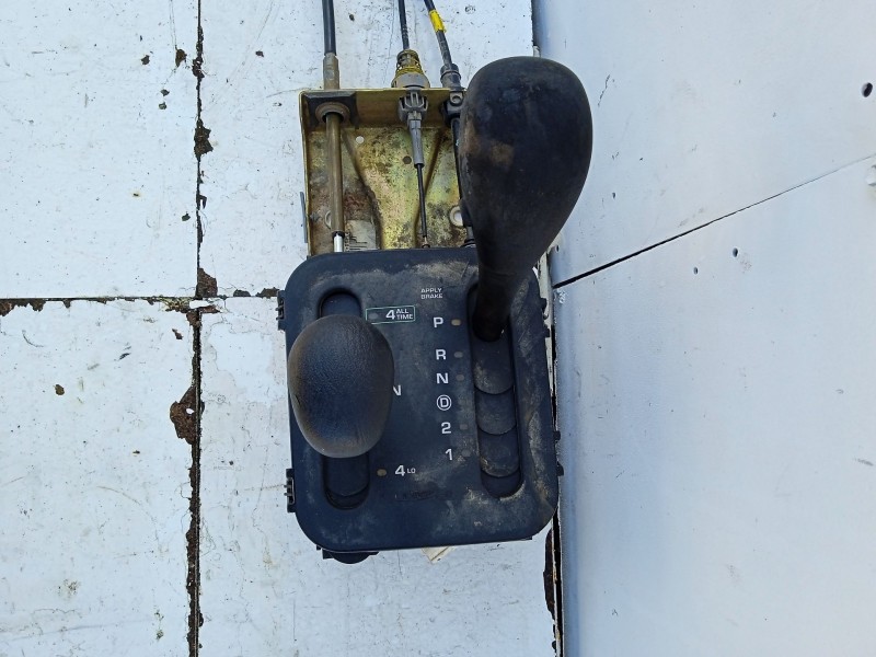 Recambio de palanca cambio para jeep cherokee (j) referencia OEM IAM 52104374AA  