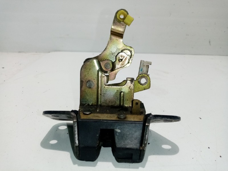 Recambio de cerradura maletero / porton para ssangyong rodius 2.7 turbodiesel cat referencia OEM IAM   