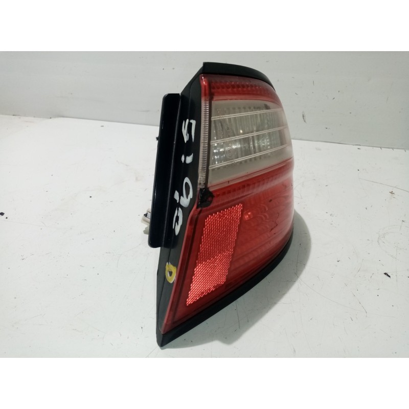Recambio de piloto trasero derecho para nissan almera (n15) referencia OEM IAM 265502N285  