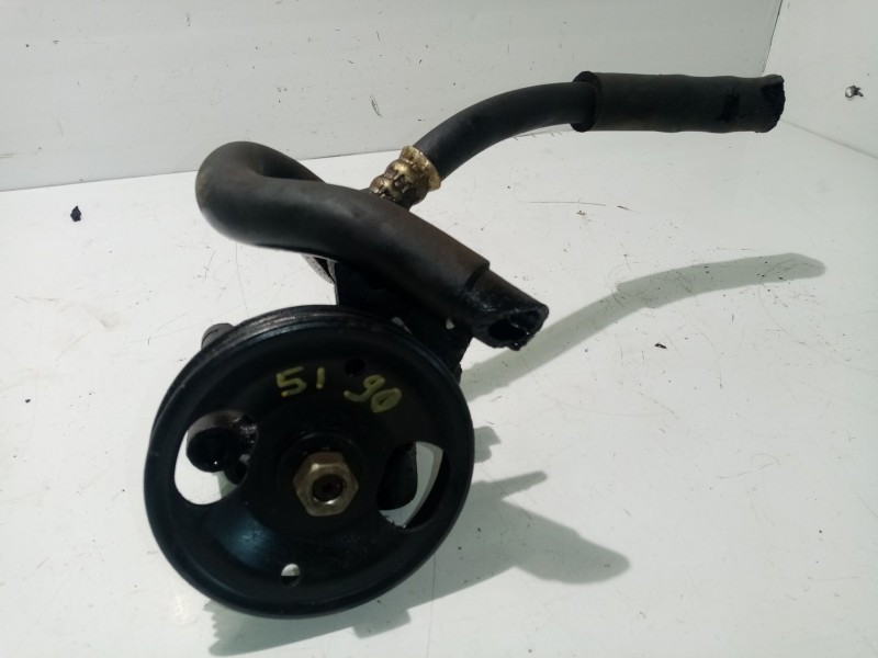 Recambio de bomba direccion para nissan almera (n15) referencia OEM IAM 4911052Y00  85154410