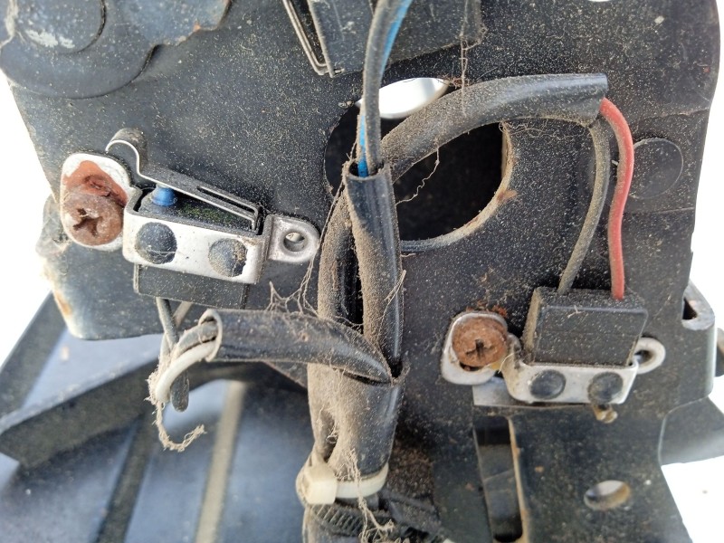 Recambio de techo electrico para peugeot 206 cc referencia OEM IAM EP0860313A1  