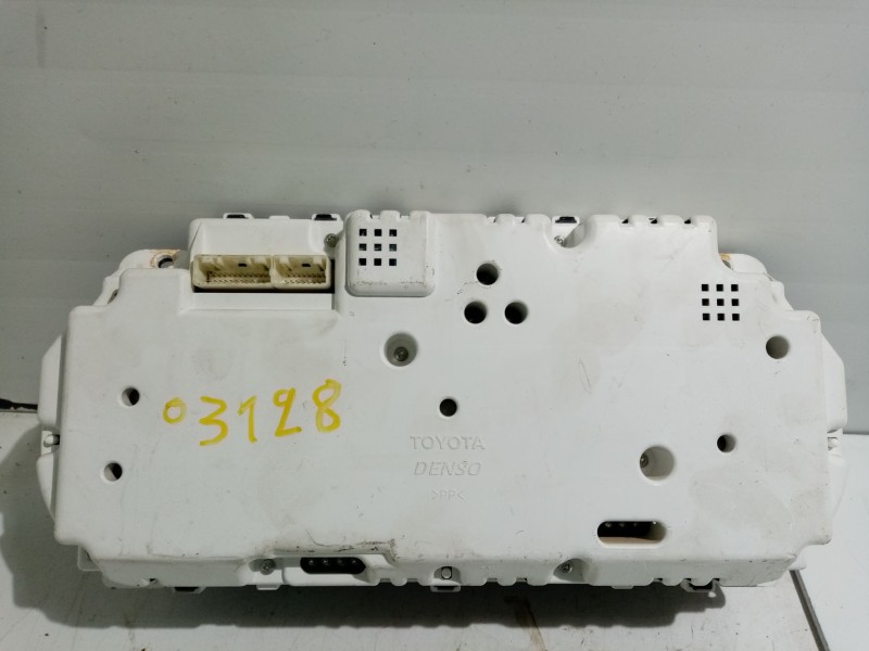 Recambio de cuadro instrumentos para lexus rx 400h referencia OEM IAM 8380048542  