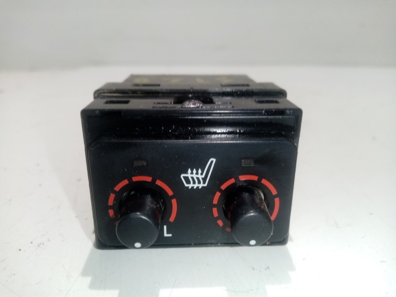 Recambio de interruptor para lexus rx 400h referencia OEM IAM 453421  