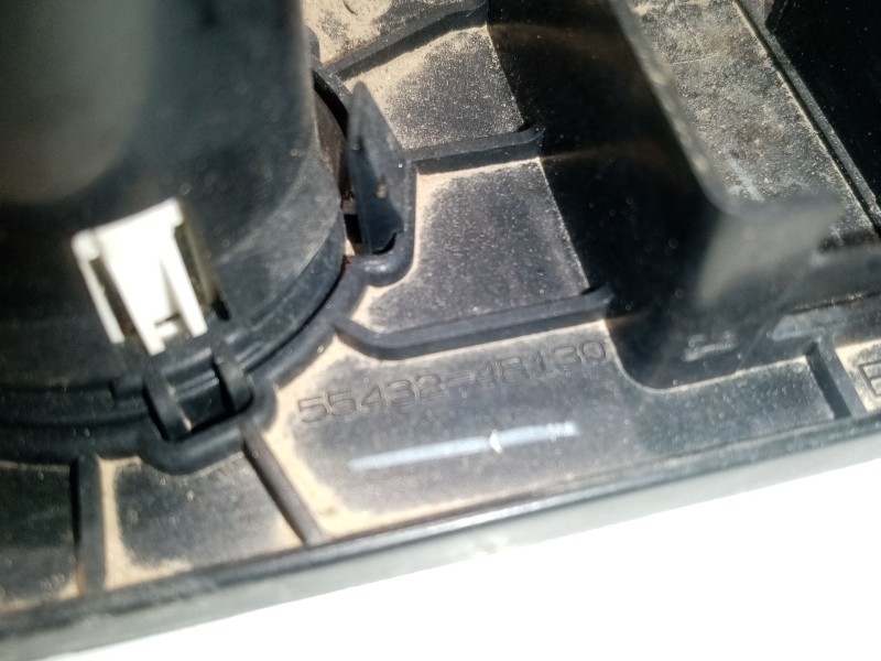 Recambio de moldura para lexus rx 400h referencia OEM IAM 5543248130  