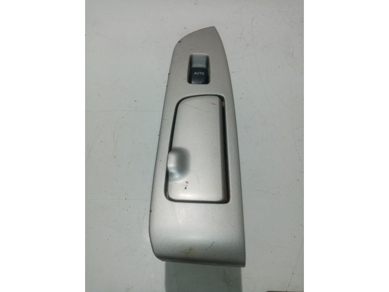 Recambio de mando elevalunas trasero derecho para lexus rx 400h referencia OEM IAM 7427048120  