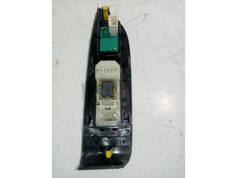 Recambio de mando elevalunas delantero derecho para lexus rx 400h referencia OEM IAM 7423048140  