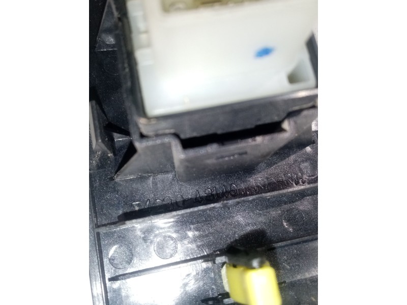 Recambio de mando elevalunas delantero derecho para lexus rx 400h referencia OEM IAM 7423048140  