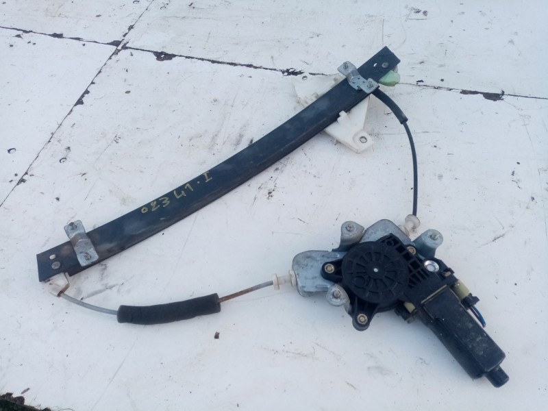 Recambio de elevalunas trasero izquierdo para kia magentis gls referencia OEM IAM 8340338011  