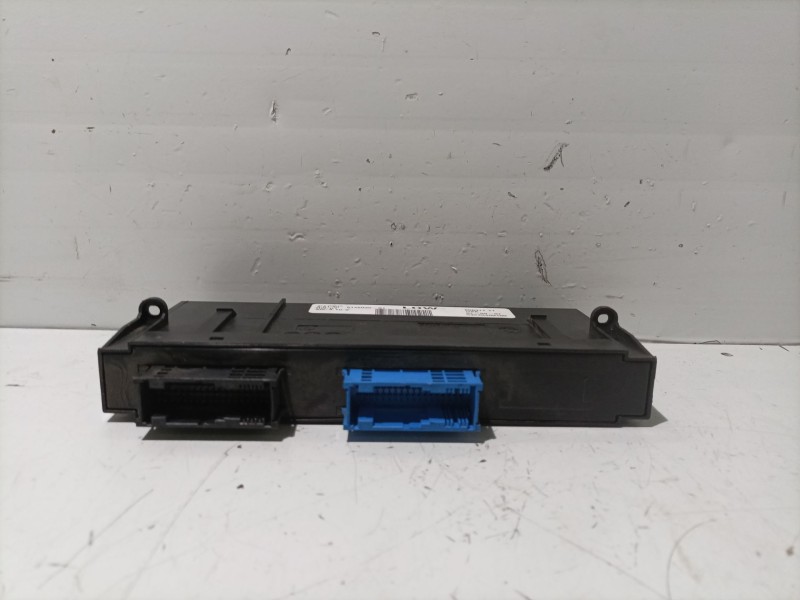 Recambio de modulo electronico para bmw x5 (e70) 3.0 d referencia OEM IAM 6135914603601 60837711 914603601