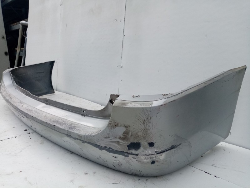 Recambio de paragolpes trasero para opel astra g caravan referencia OEM IAM 1404145  