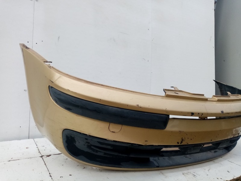 Recambio de paragolpes delantero para fiat punto berlina referencia OEM IAM 735279077  