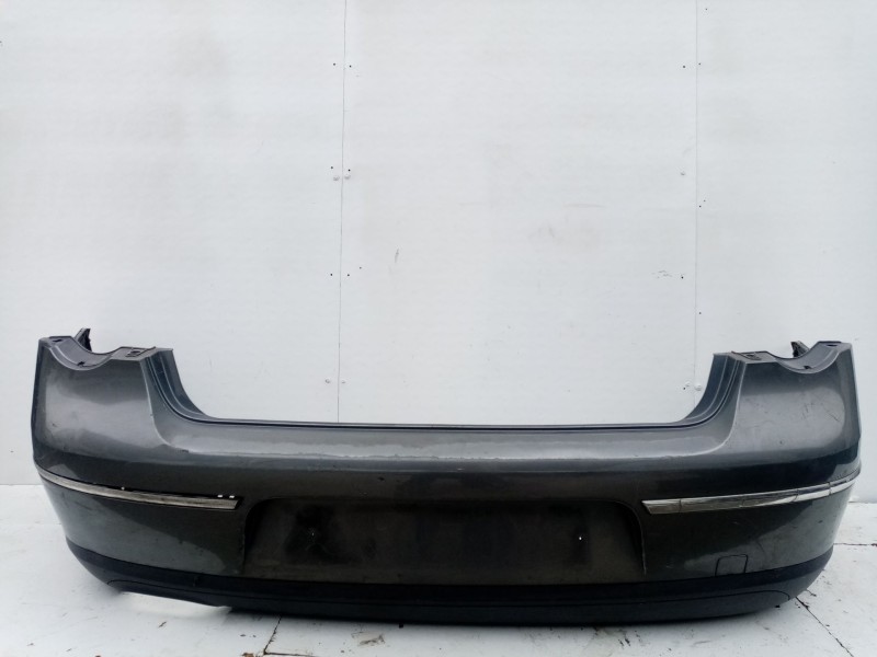 Recambio de paragolpes trasero para volkswagen passat b6 (3c2) 2.0 tdi 16v referencia OEM IAM 3C0807645A  